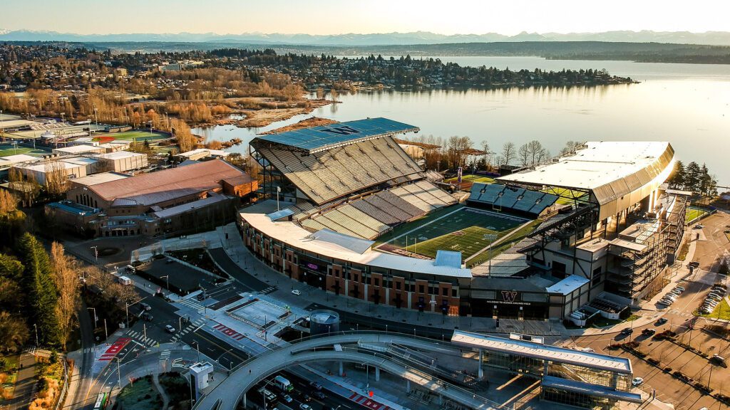 University of Washington Husky Ballpark - DCI Engineers